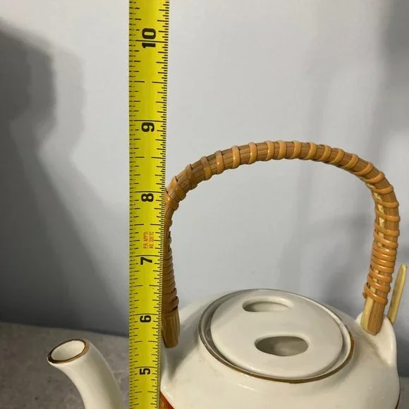 Ceramic Teapot - Picture 12 of 13